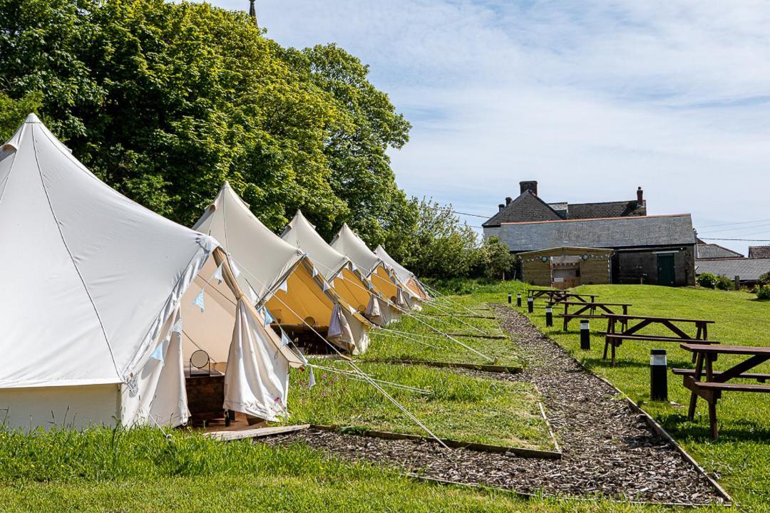 The Three Tuns Hotell Helston Rum bild